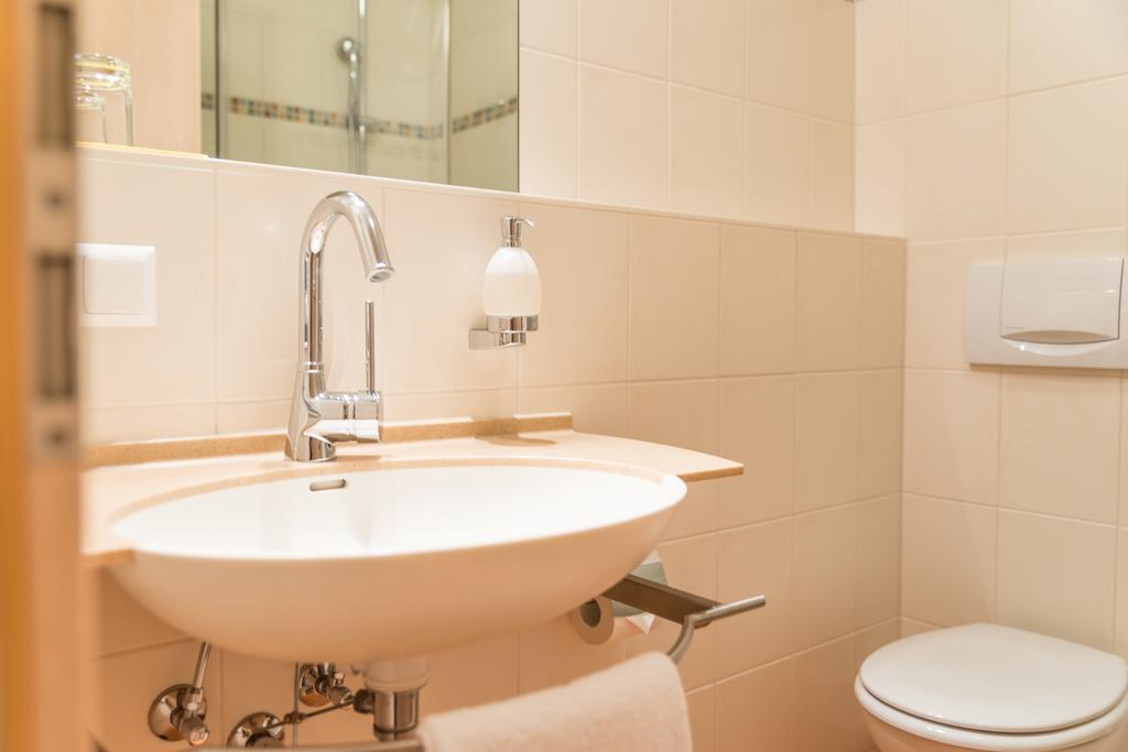 Hotel Beim Schrey Kirchheim bei Muenchen Habitación foto